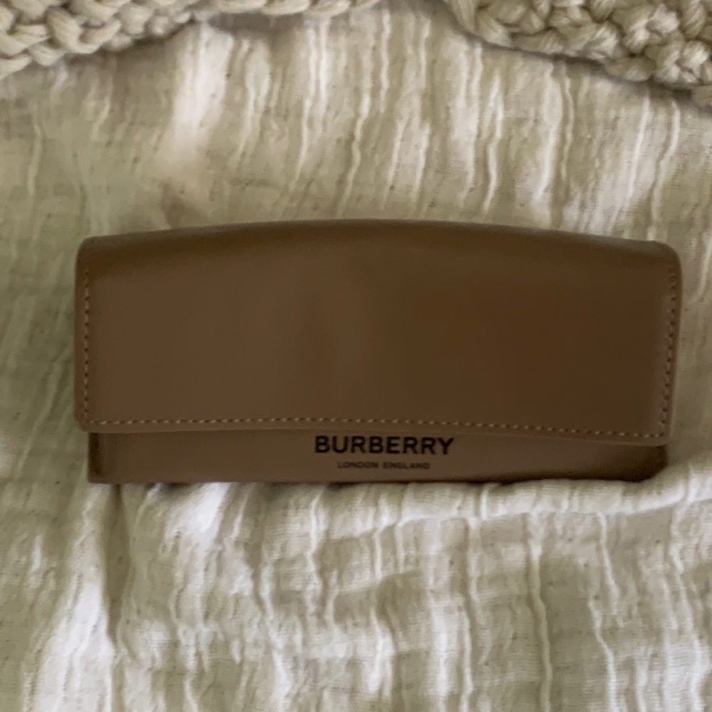 Burberry Glasses Sunglasses Case